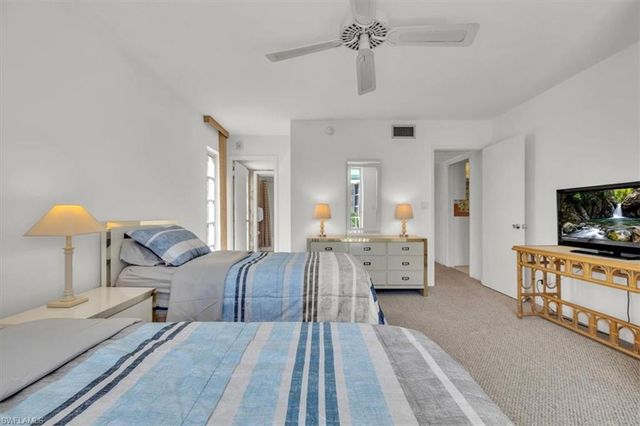 848 Collier CT 304, Marco Island, FL 34145