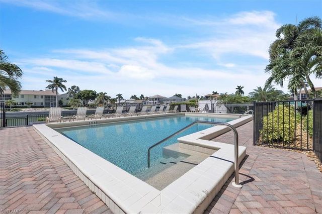 848 Collier CT 304, Marco Island, FL 34145