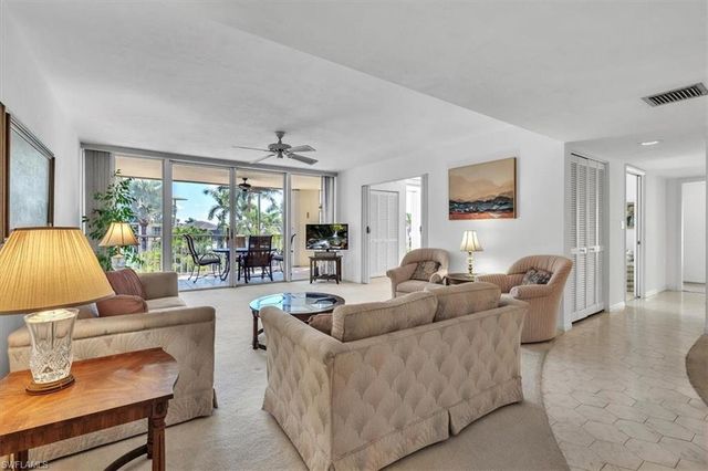 848 Collier CT 304, Marco Island, FL 34145