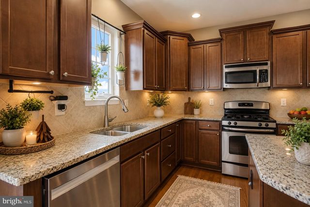 5253 TURKEYFOOT LAKE ST, Waldorf, MD 20602