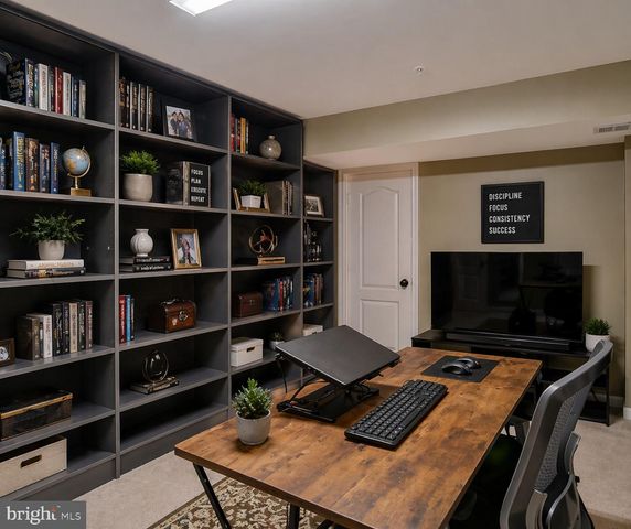 5253 TURKEYFOOT LAKE ST, Waldorf, MD 20602