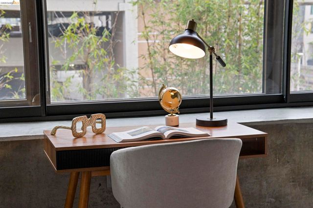 311 2nd St 311, Oakland, CA 94607