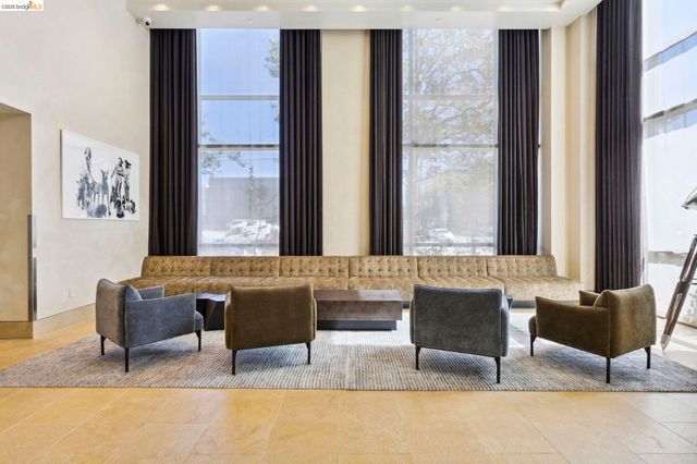 311 2nd St 311, Oakland, CA 94607