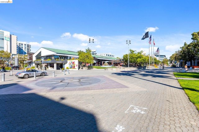 311 2nd St 311, Oakland, CA 94607