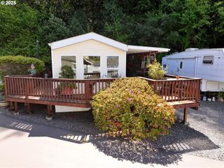 16219 LOWER HARBOR Rd 58B, Brookings, OR 97415