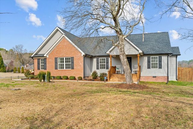376 Amanda Way, Rocky Face, GA 30740
