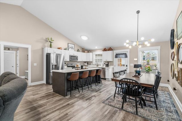 376 Amanda Way, Rocky Face, GA 30740