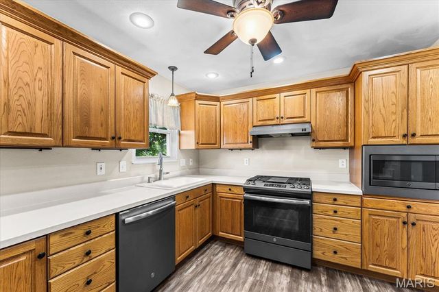 112 Toulon Court, Fairview Heights, IL 62208