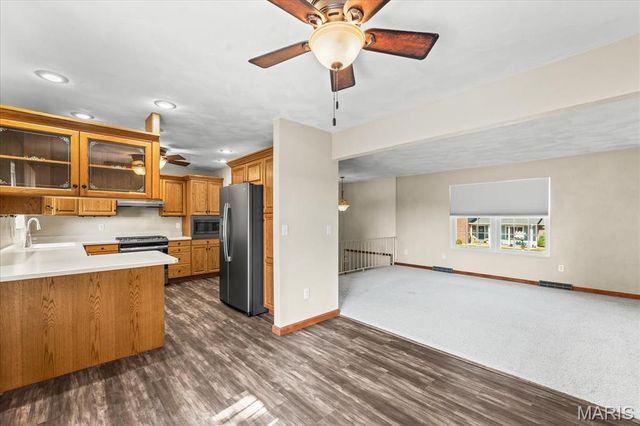 112 Toulon Court, Fairview Heights, IL 62208