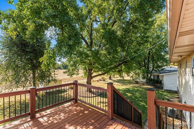 112 Toulon Court, Fairview Heights, IL 62208