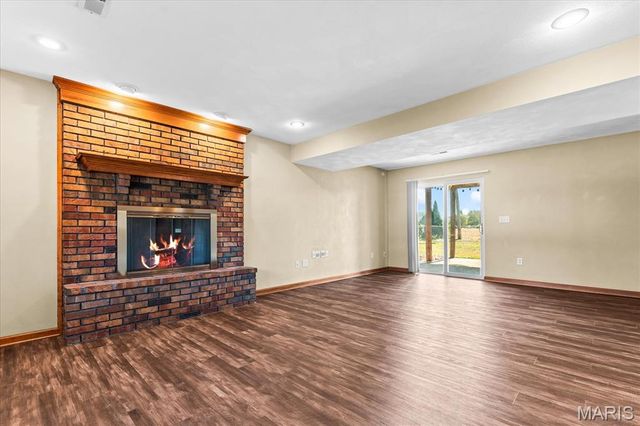 112 Toulon Court, Fairview Heights, IL 62208