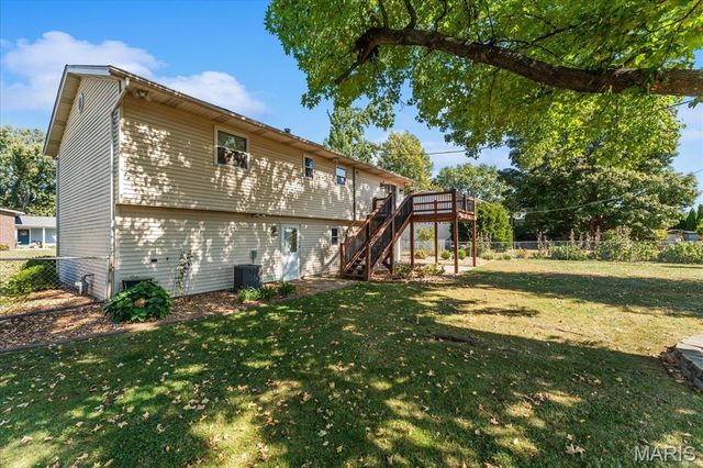112 Toulon Court, Fairview Heights, IL 62208