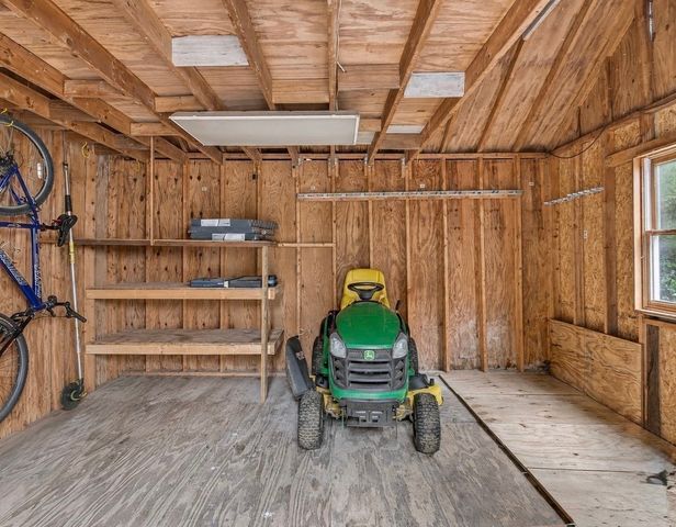 7 Mossman Rd, Westminster, MA 01473