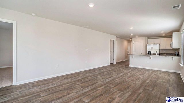 560 Bluff View Lane, Florence, SC 29505