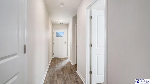 560 Bluff View Lane, Florence, SC 29505