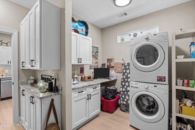206 W Hall Street, Thomson, GA 30824