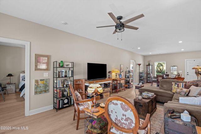 206 W Hall Street, Thomson, GA 30824