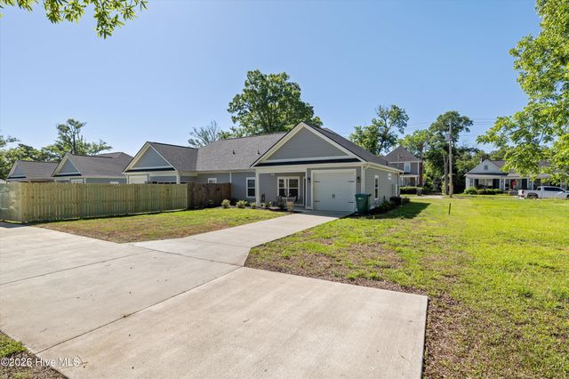 206 W Hall Street, Thomson, GA 30824