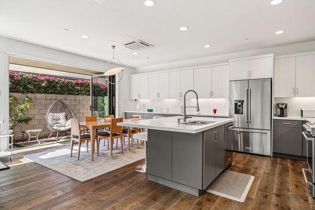 2726 Sunrise Sonata Lane, Palm Springs, CA 92262