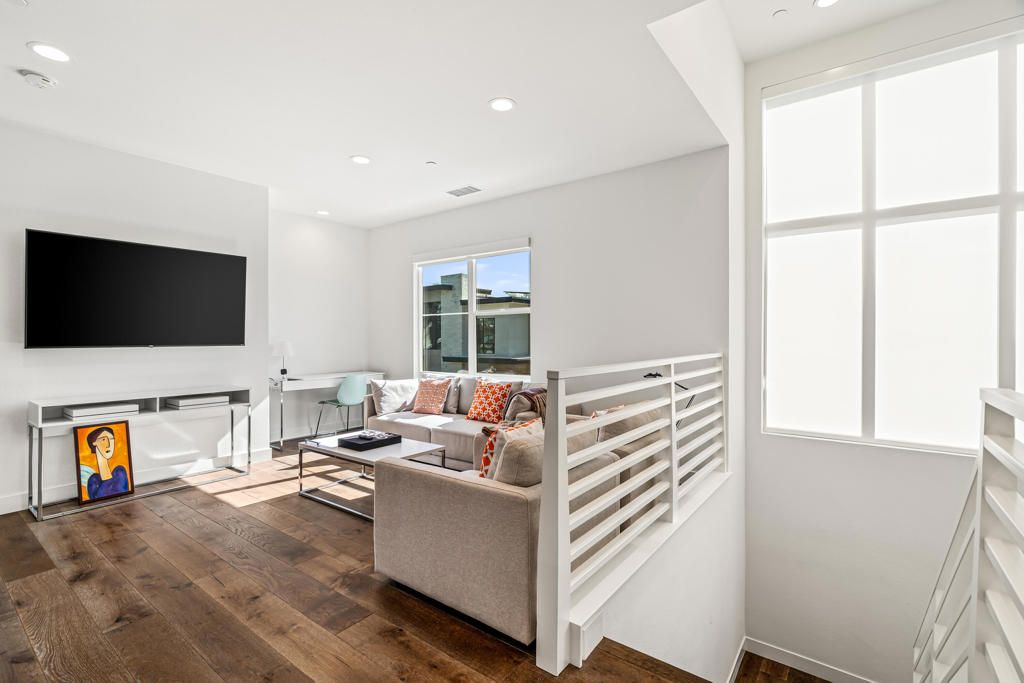 Image 36 of property listing at 2726 Sunrise Sonata Lane, Palm Springs, CA 92262