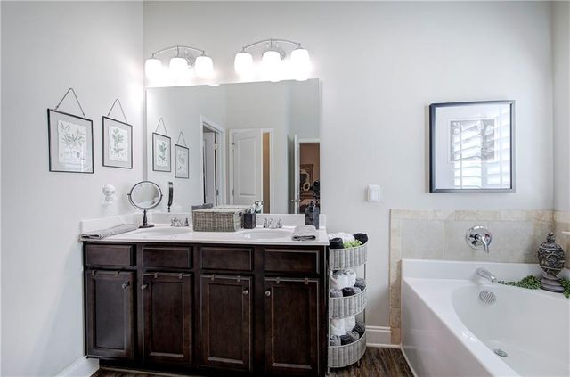 26 Blarneystone Way, Adairsville, GA 30103