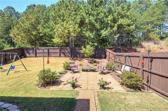 26 Blarneystone Way, Adairsville, GA 30103