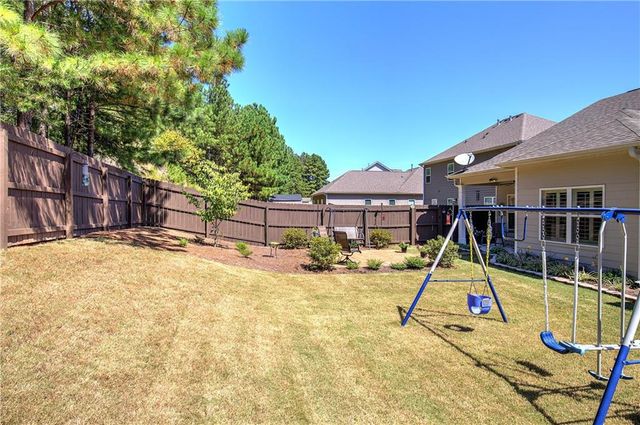 26 Blarneystone Way, Adairsville, GA 30103
