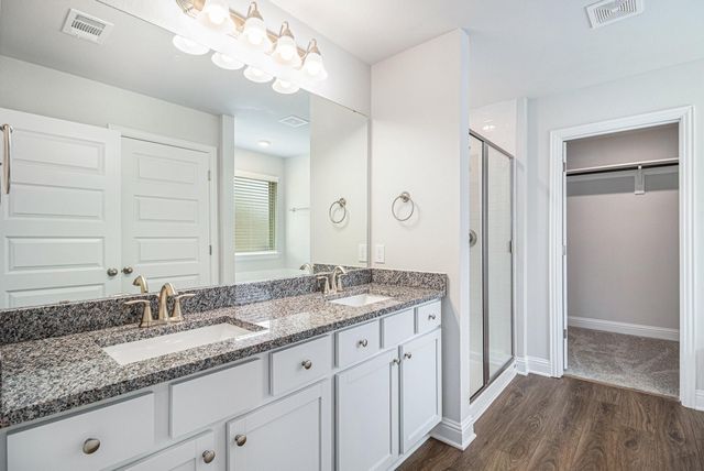 4214 Leslies Way, Dickinson, TX 77539