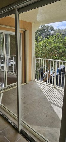 3848 Lyons Rd 205-1, Coconut Creek, FL 33073