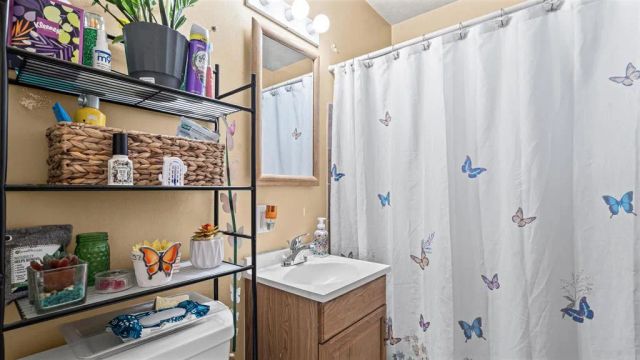 61 Del Mar Avenue, Chula Vista, CA 91910