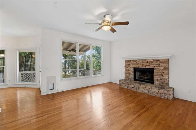5630 Williams Shores Drive, Cumming, GA 30041
