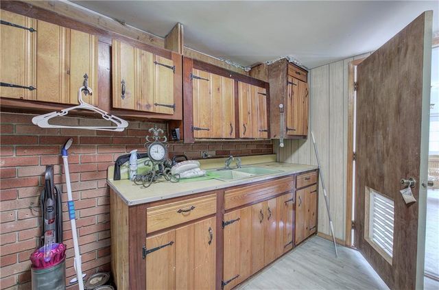 55 Westview NE Drive, Cartersville, GA 30121