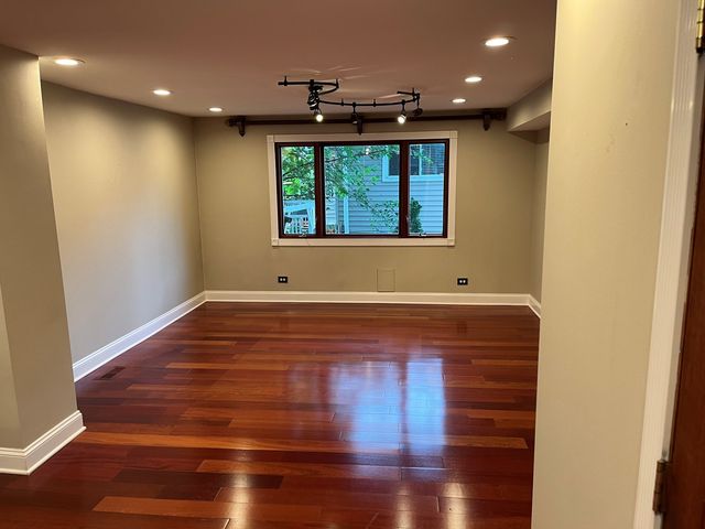 1821 E Boulder Drive, Mount Prospect, IL 60056