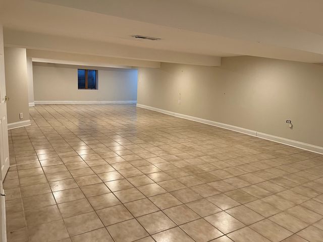 1821 E Boulder Drive, Mount Prospect, IL 60056