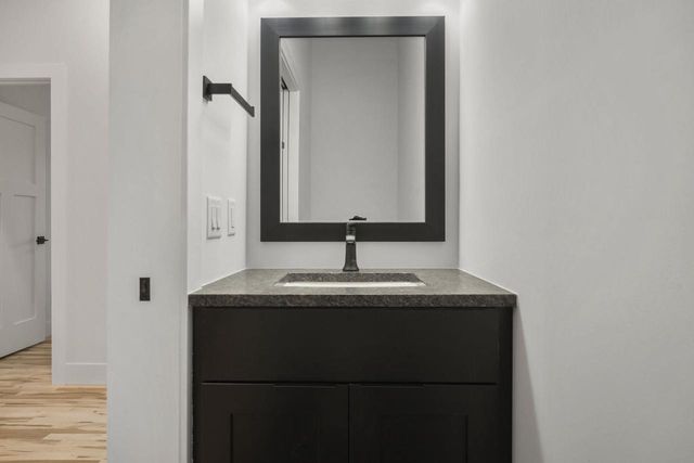 2015 Wellington Place, Cottage Grove, WI 53527