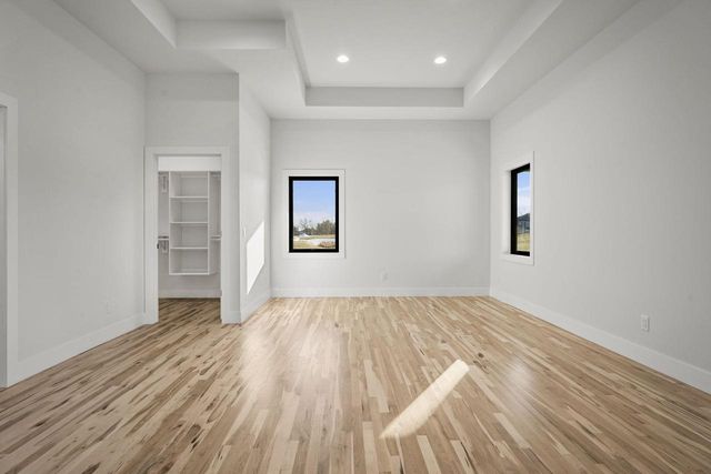 2015 Wellington Place, Cottage Grove, WI 53527