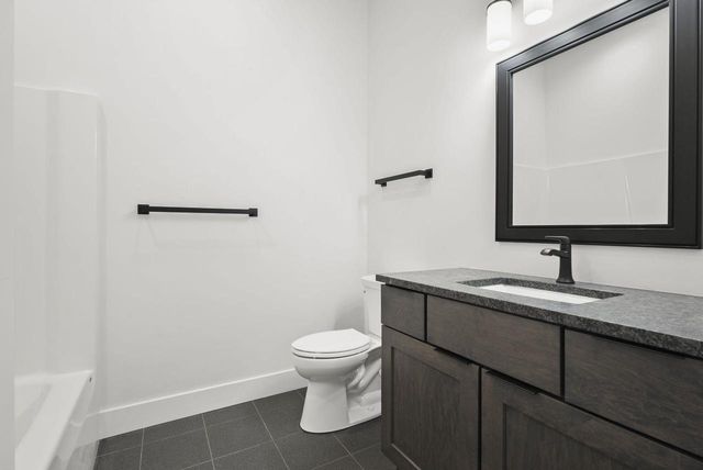 2015 Wellington Place, Cottage Grove, WI 53527