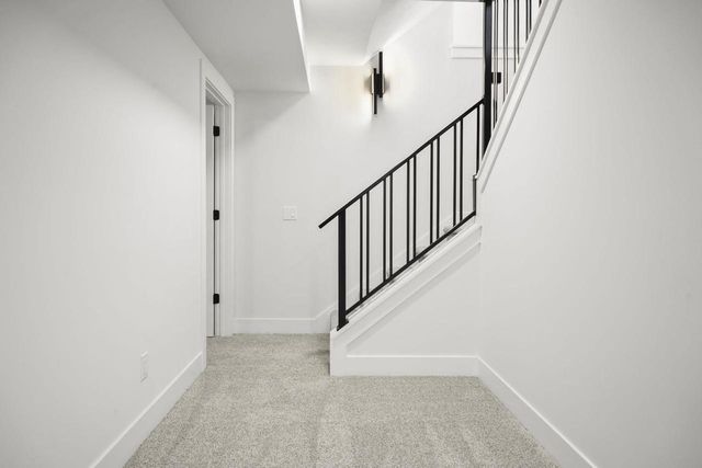 2015 Wellington Place, Cottage Grove, WI 53527