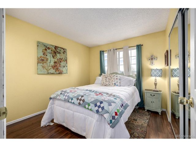 395 Mountain Cloud Cir, Highlands Ranch, CO 80126