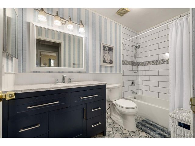 395 Mountain Cloud Cir, Highlands Ranch, CO 80126