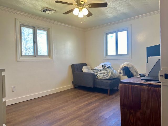 220 Beacon St, Framingham, MA 01701