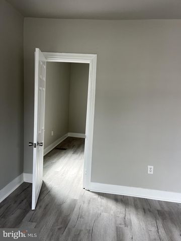 8 E 24TH ST, Wilmington, DE 19802