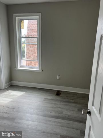 8 E 24TH ST, Wilmington, DE 19802