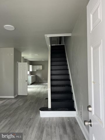 8 E 24TH ST, Wilmington, DE 19802