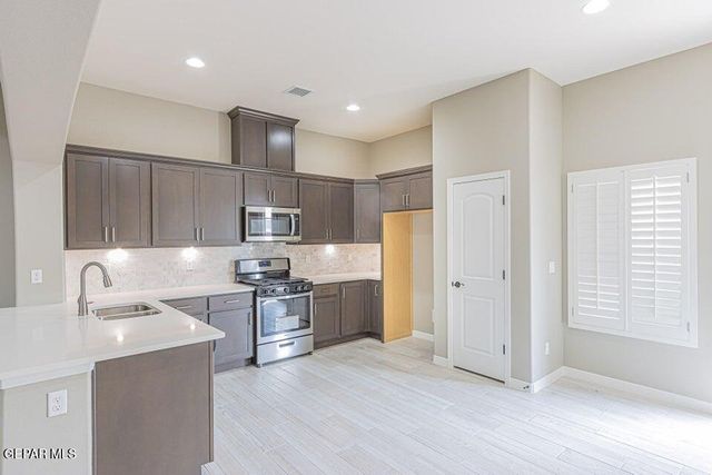 803 DANBY Court, El Paso, TX 79928