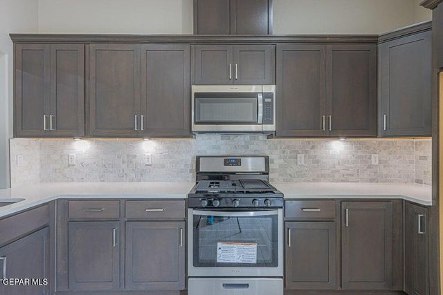 803 DANBY Court, El Paso, TX 79928