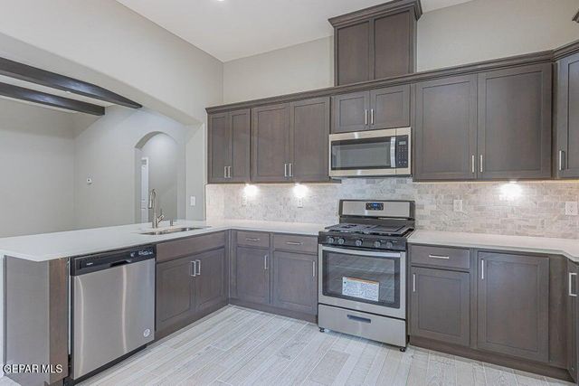 803 DANBY Court, El Paso, TX 79928