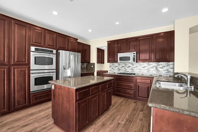 17081 Greentree Drive, Riverside, CA 92503