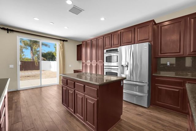 17081 Greentree Drive, Riverside, CA 92503