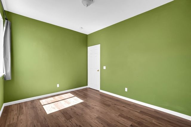 17081 Greentree Drive, Riverside, CA 92503